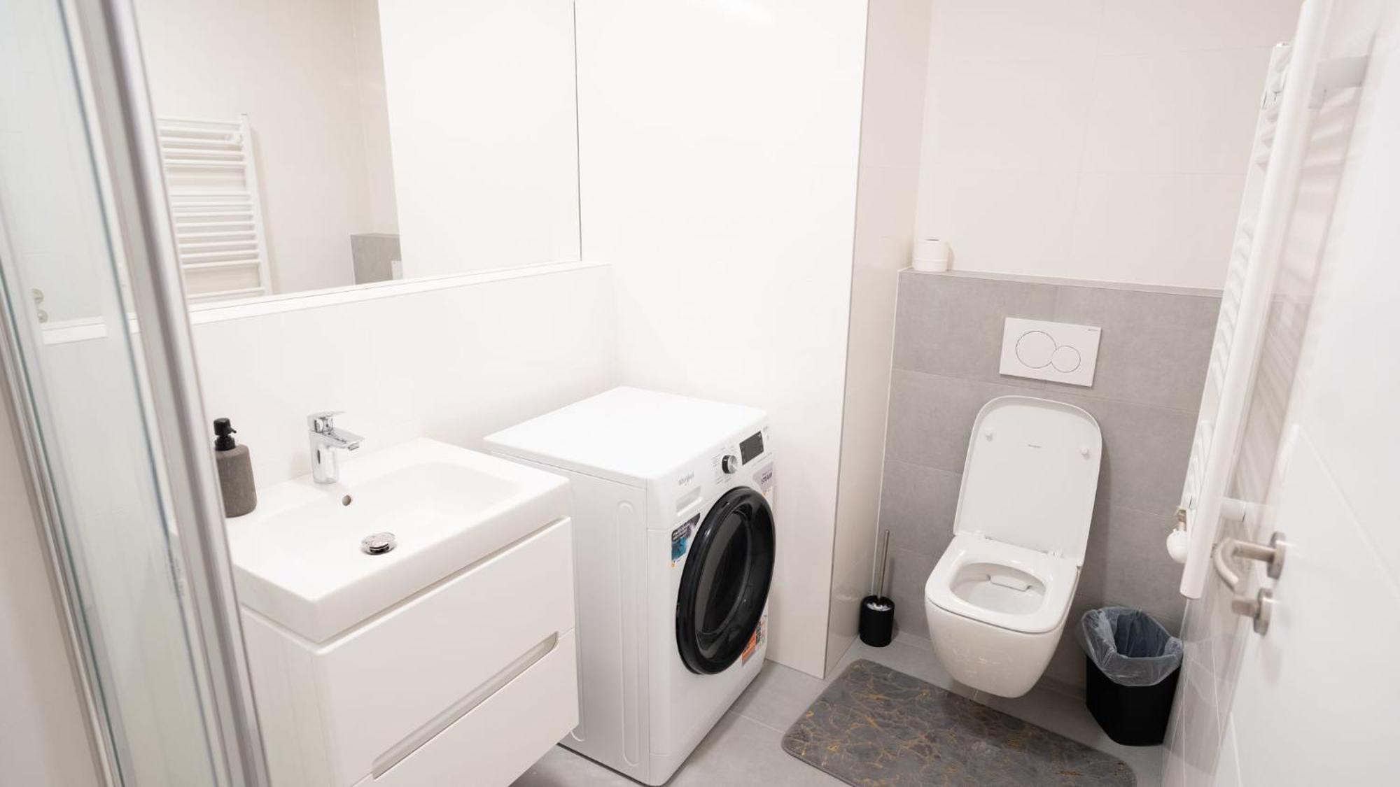 Downtown28 Apartment ポプラト エクステリア 写真